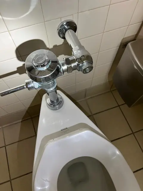 Fixture installation and repair for Garbage Disposal in Canyon Corridor